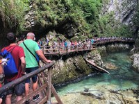 Einen «Stups» geben