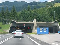 New vehicle tunnels for goods traffic: a dead end