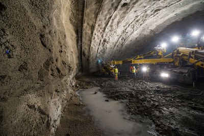 Passare sotto terra? Una galleria, tanti punti interrogativi