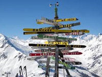 Numero speciale della rivista "Hochparterre": nuovi resort alpini come rimedio universale?