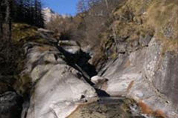 Parc national du Grand Paradis : les torrents menacés par de nouvelles centrales hydro-électriques