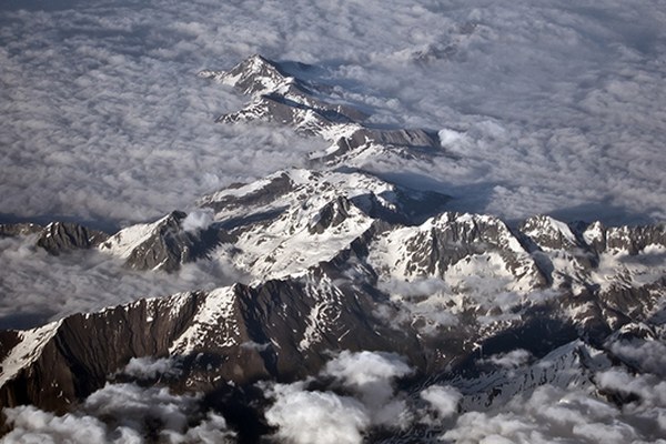 Les cantons alpins font cavalier seul