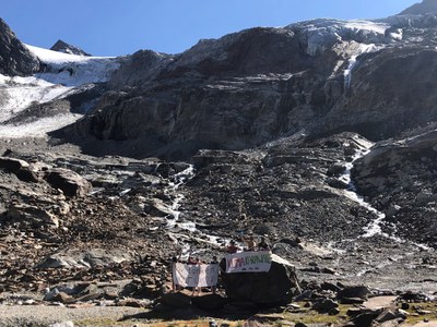 Randonnée à bicyclette jusqu'au glacier