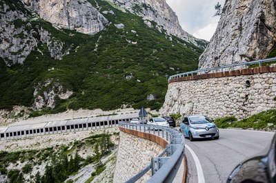Un voyage dans les Alpes en voiture électrique