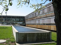 Sodobna arhitektura proti turizmu?