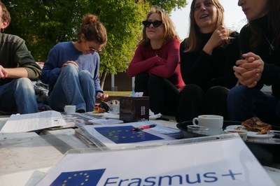 Družbena raziskava mladih na območju Alp