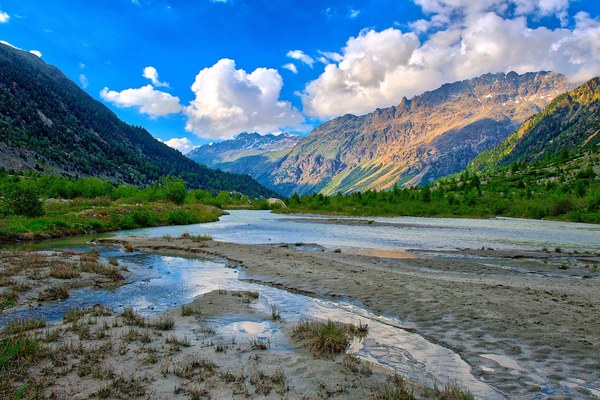 Spodbujanje čezmejne obnove narave
